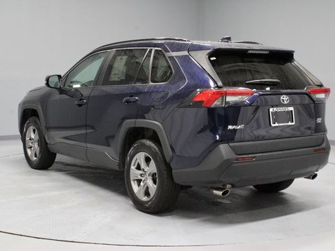 Used 2024 Toyota RAV4 XLE AWD/4WD image 9