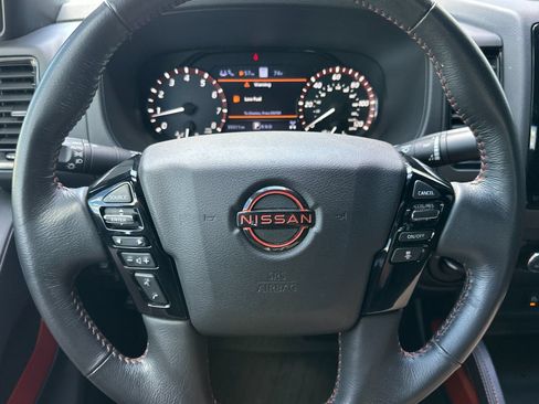 Used 2023 Nissan Frontier PRO-4X w/ Technology Package AWD/4WD image 21