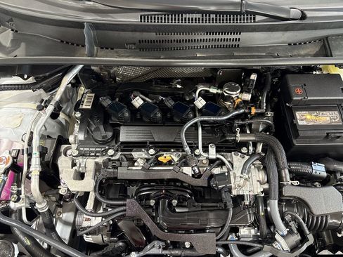 Certified 2025 Toyota Corolla SE w/ Convenience Package image 26