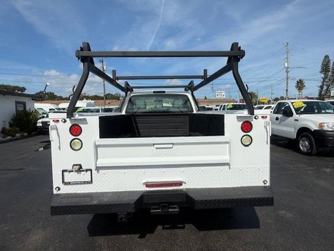 Used 2015 Ford F550 4x4 Regular Cab Super Duty image 7