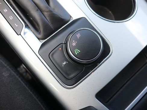 Used 2025 Chevrolet Blazer LT image 18