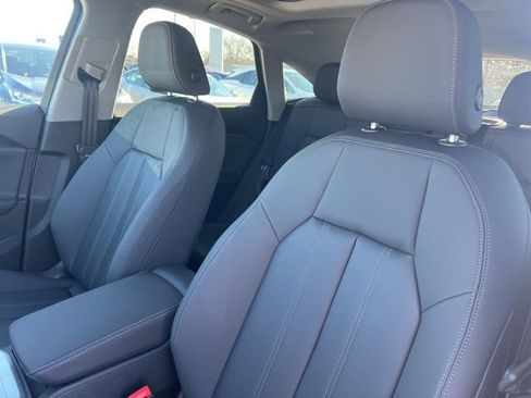 New 2025 Audi Q5 Premium Plus image 7