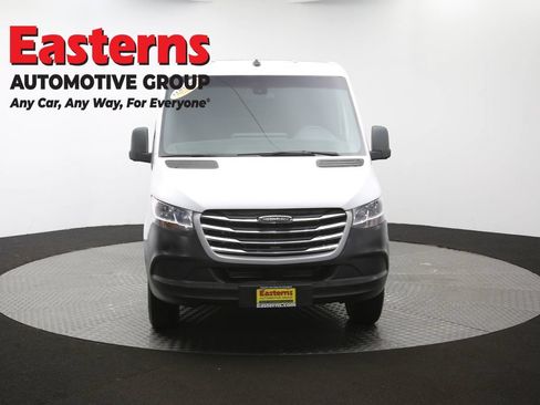 Used 2019 Freightliner Sprinter 2500 RWD image 47