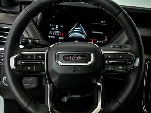 New 2026 GMC Yukon Elevation image 13