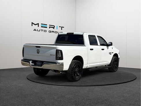 Used 2020 RAM 1500 Tradesman w/ Chrome Appearance Group image 9