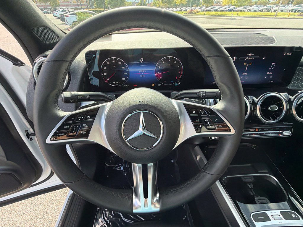 Used 2026 Mercedes-Benz GLB 250 image 26