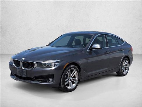 Used 2018 BMW 330i Gran Turismo xDrive AWD/4WD image 4