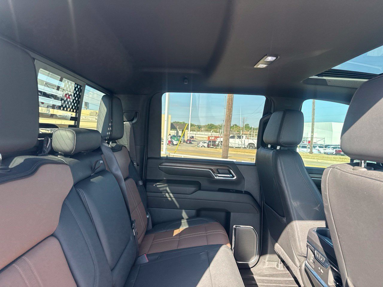 Used 2024 Chevrolet Silverado 2500 High Country w/ High Country Premium Package AWD/4WD image 36