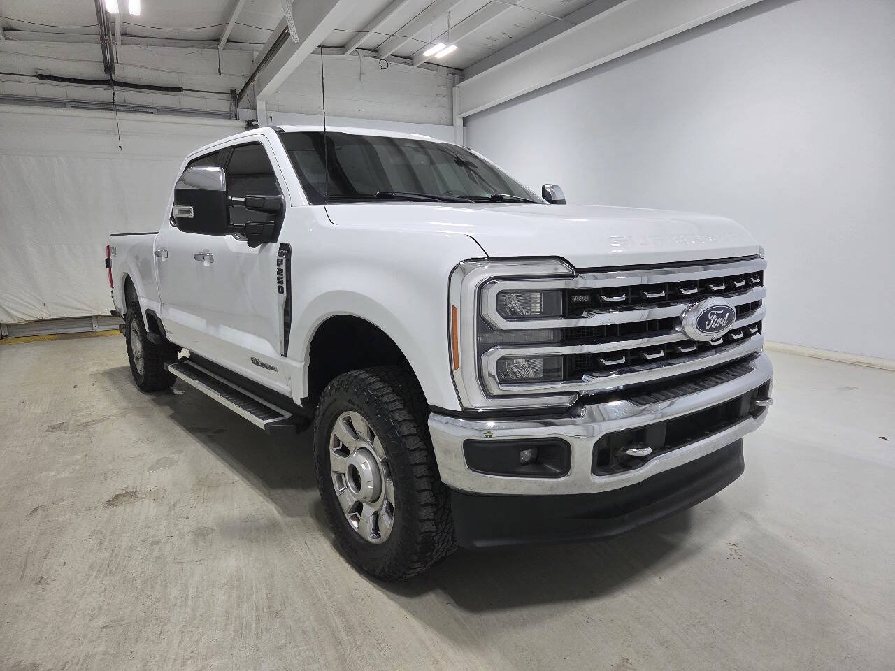 Used 2023 Ford F250 Lariat w/ Chrome Package AWD/4WD image 5