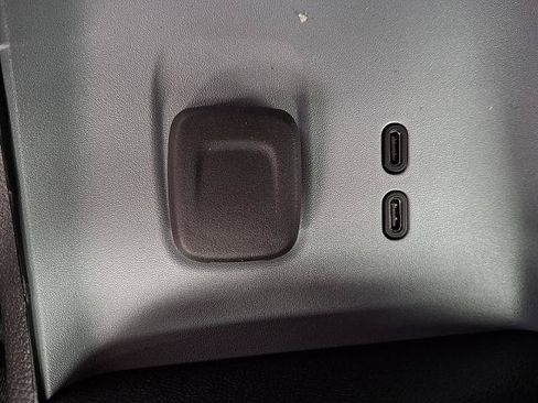 New 2027 Chevrolet Bolt RS FWD image 9