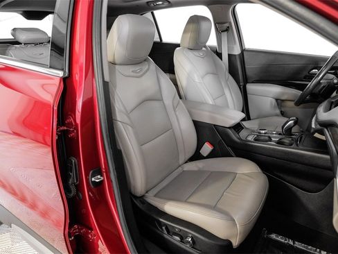 Used 2019 Cadillac XT4 Premium Luxury image 36