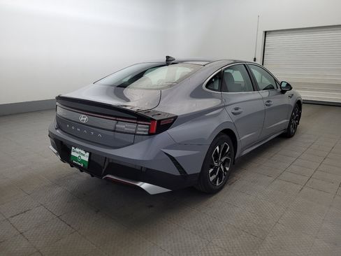 Used 2025 Hyundai Sonata SEL FWD image 9