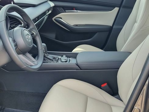 New 2026 MAZDA MAZDA3 2.5 S Sedan w/ Preferred Pkg image 23