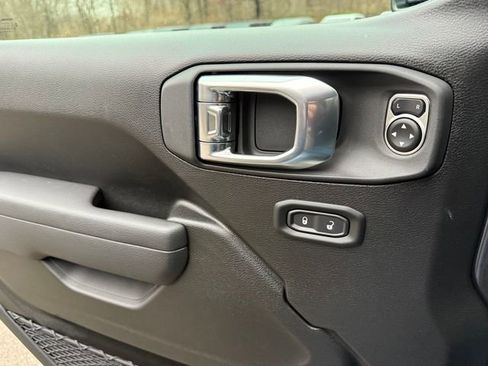 New 2026 Jeep Wrangler Sport S image 28