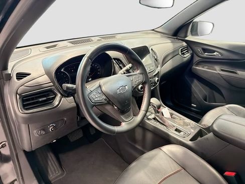 Used 2023 Chevrolet Equinox RS w/ RS Leather Package AWD/4WD image 7