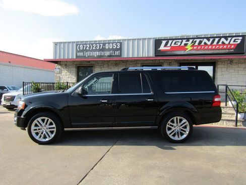 Used 2017 Ford Expedition EL Platinum AWD/4WD image 2