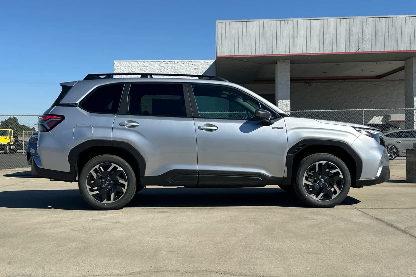 New 2026 Subaru Forester Premium AWD/4WD image 2