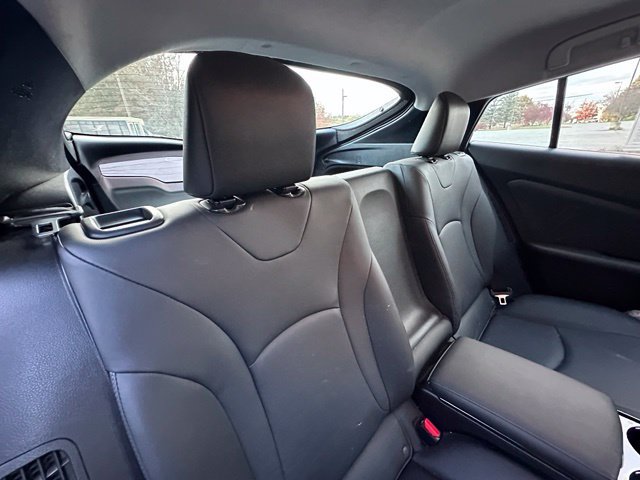 Used 2017 Toyota Prius Prime Premium w/ Carpet Mat Package FWD image 9