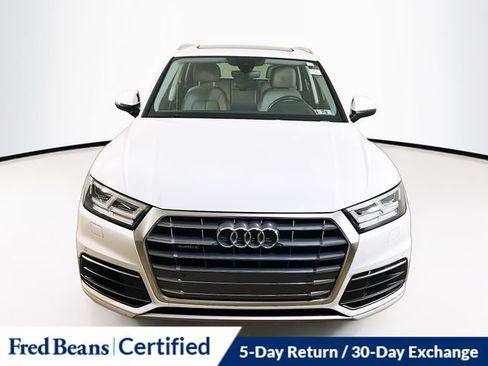 Used 2018 Audi Q5 2.0T Premium Plus w/ Premium Plus Package AWD/4WD image 2