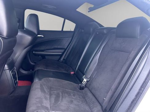 Used 2018 Dodge Charger R/T Scat Pack w/ Dynamics Package image 15