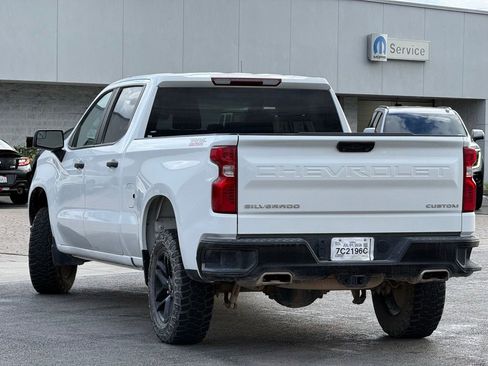 Used 2023 Chevrolet Silverado 1500 Custom Trail Boss AWD/4WD image 2