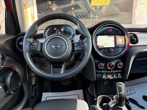 Used 2023 MINI Cooper S image 28