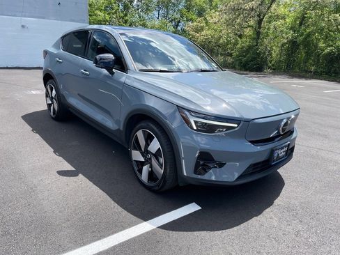 Certified 2023 Volvo C40 P8 Recharge Ultimate w/ Protection Package Premier image 1