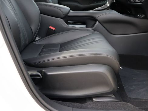 New 2026 Honda HR-V EX-L image 7