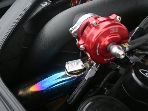 Used 2017 Nissan GT-R Premium AWD/4WD image 78