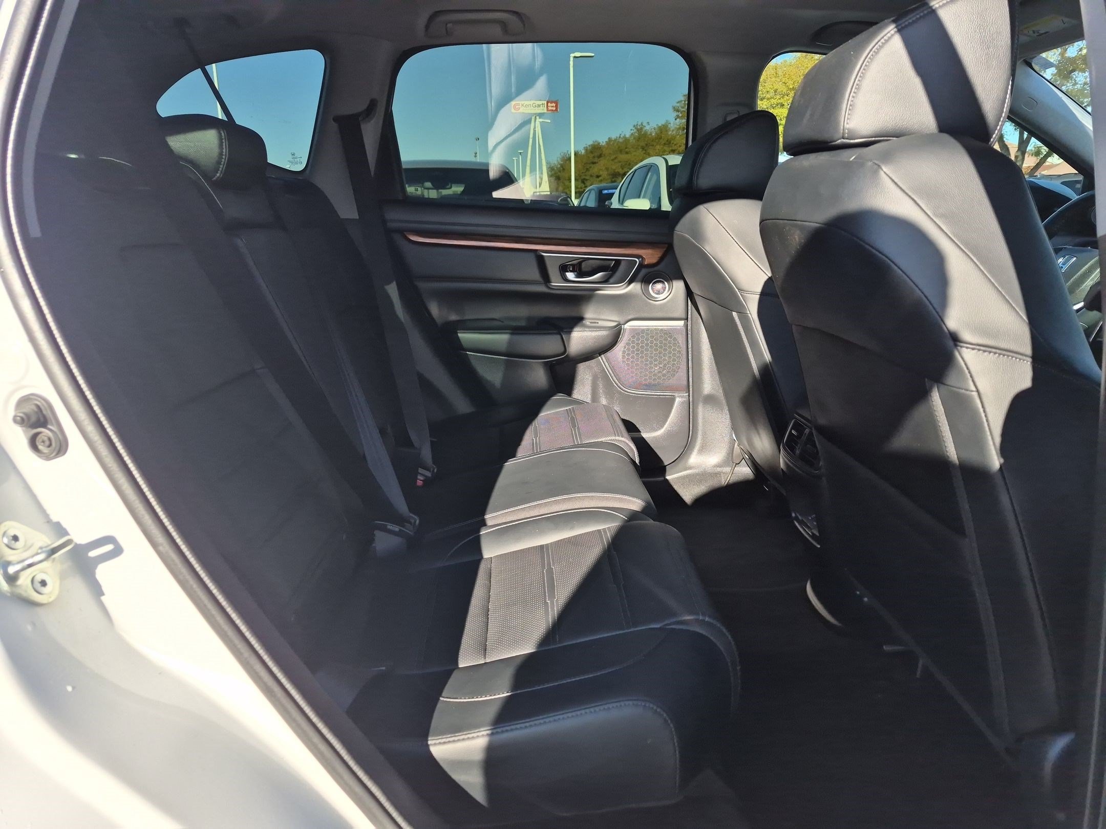 Used 2020 Honda CR-V EX-L image 29