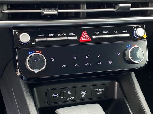 New 2026 Hyundai Tucson SEL FWD image 17