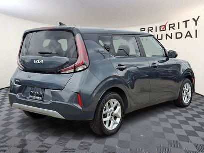 Used 2024 Kia Soul LX w/ Option Group 015
