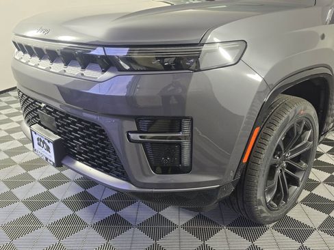 New 2026 Jeep Grand Wagoneer Summit w/ Rear Seat Video Group I image 10