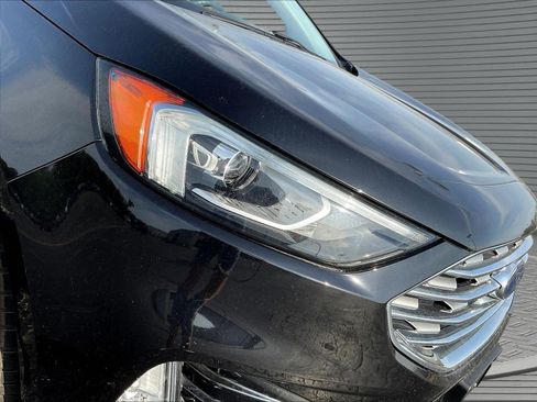 Used 2022 Ford Edge Titanium AWD/4WD image 30