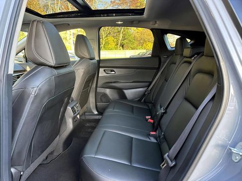 Certified 2025 Nissan Murano SL image 13