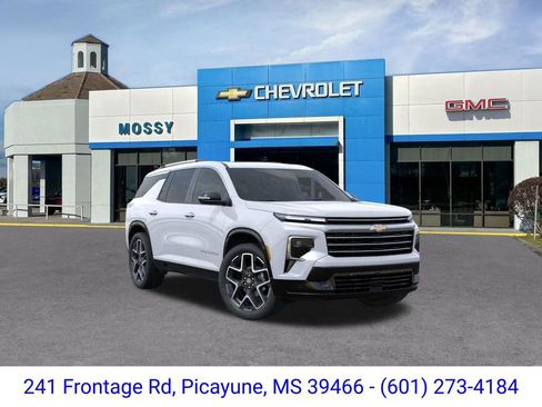 New 2026 Chevrolet Traverse High Country FWD image 1