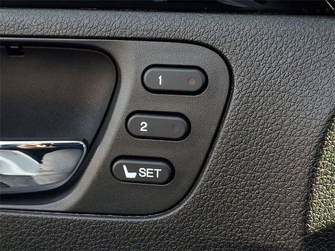 Certified 2022 Honda Pilot Touring image 29