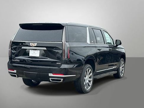 New 2026 Cadillac Escalade ESV 4WD image 14