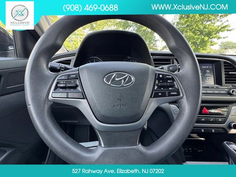 Used 2018 Hyundai Elantra SEL FWD image 11
