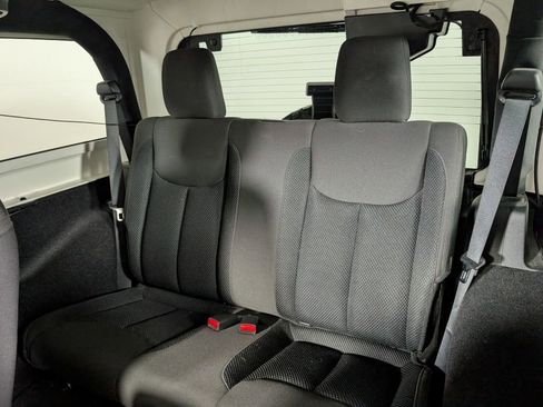 Used 2017 Jeep Wrangler Sport image 13