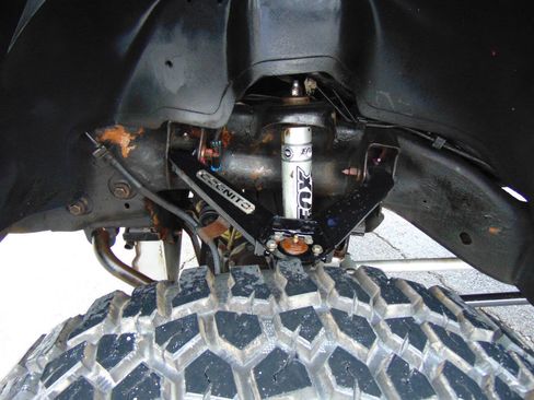 Used 2004 Chevrolet Silverado 2500 LT w/ Heavy-Duty Power Package image 59