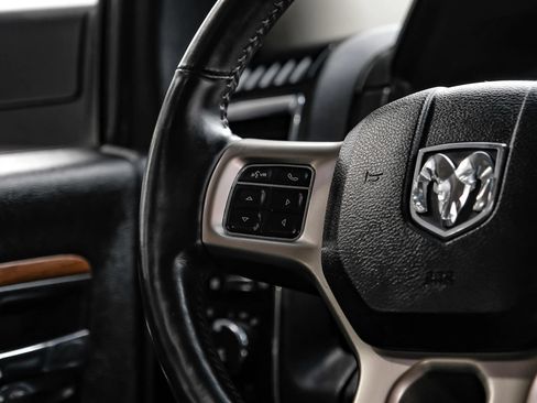 Used 2016 RAM 1500 Laramie w/ Convenience Group AWD/4WD image 23