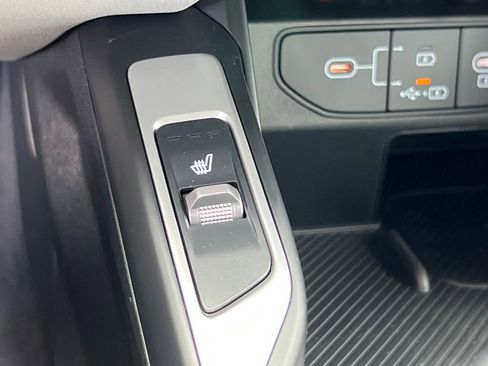 New 2025 Kia Sorento S w/ Panoramic Sunroof Package image 29