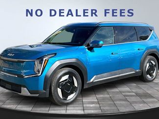 Used 2024 Kia EV9 Wind video 1
