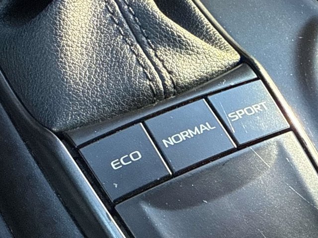 Used 2023 Toyota Camry SE FWD image 30