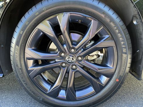 Used 2025 Toyota Sienna XSE image 41