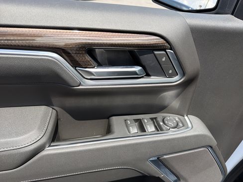 New 2026 Chevrolet Silverado 1500 RST AWD/4WD image 15