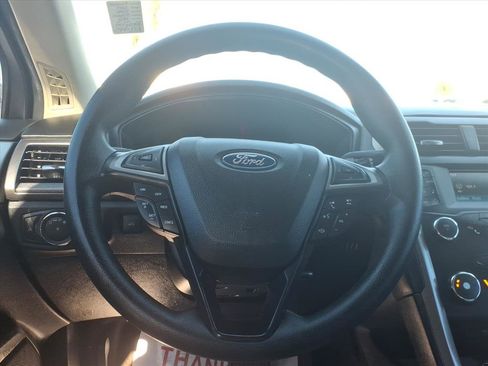 Used 2019 Ford Fusion S image 19