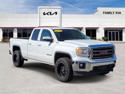 Used 2015 GMC Sierra 1500 SLE w/ SLE Value Package