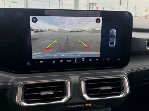 Used 2024 Ford Mustang GT Premium image 19